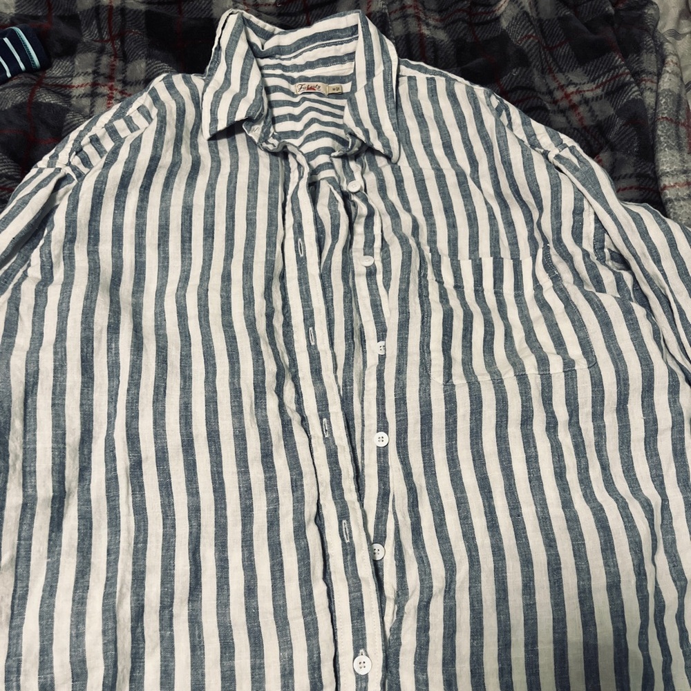 Faherty Linen blue and white striped shirt